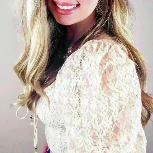 Forever 21 Cottagecore Sparkly Lace Puff Sleeve Cropped Blouse, S - Picture 2 of 9